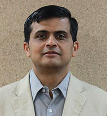 Dr_Unnikrishnan_profile_pic